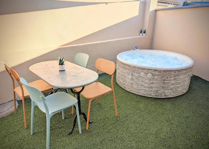 Διαμέρισμα 151 - Terrasse & Jacuzzi, Rue Trivalle, Pied De La Cite De - Climatisation, Netflix, Fibre Καρκασόν