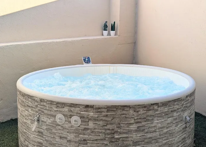 151 - Terrasse & Jacuzzi, Rue Trivalle, Pied De La Cite De - Climatisation, Netflix, Fibre * Καρκασόν